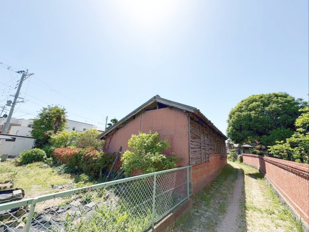 糟屋郡須恵町大字須恵　土地の外観|倉庫があります！