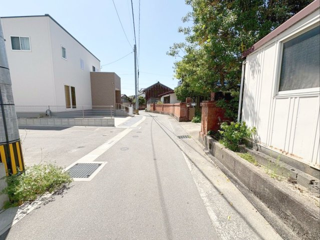 糟屋郡須恵町大字須恵　土地の前面道路含む現地写真|前面道路です！