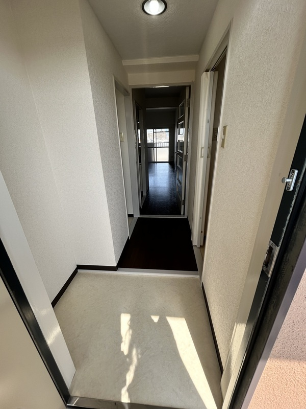 スカイガーデン東大阪の玄関