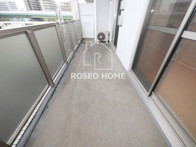 ヴァンヴェール森の宮のバルコニー