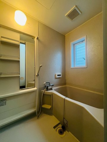 千鳥が丘3丁目貸家の浴室