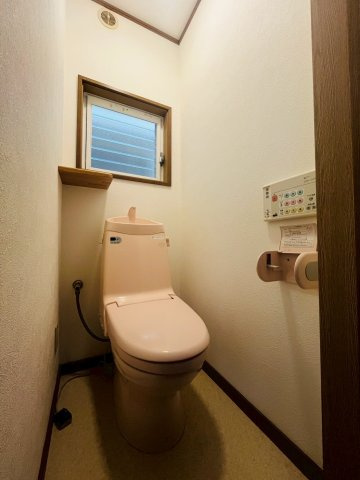 千鳥が丘3丁目貸家のトイレ