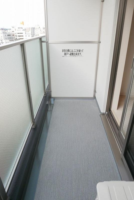 Ｎ-stage本八幡のバルコニー