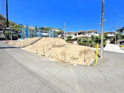 【前面道路含む現地写真】 | 日野南4丁目建築条件なし売地No3 | ◆住宅ローンのご相談や周辺環境のご案内も含め、ローンに詳しい、地元に詳しいスタッフがお出迎えさせていただきます。お気軽にご相談ください。
