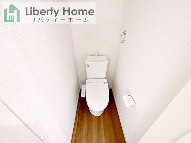 常陸太田市馬場町2期　新築戸建のトイレ