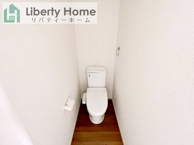 常陸太田市馬場町2期　新築戸建のトイレ