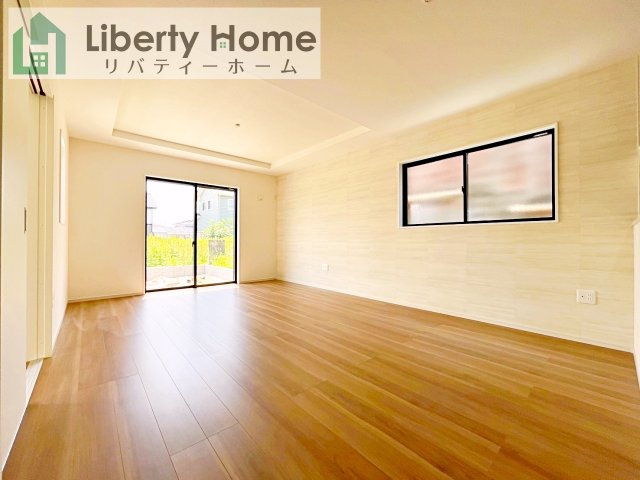 常陸太田市馬場町2期　新築戸建の居間・リビング