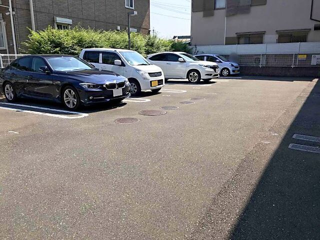 ラフィーネＢの駐車場|駐車場
