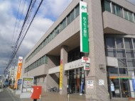 ラフィーネＢの周辺