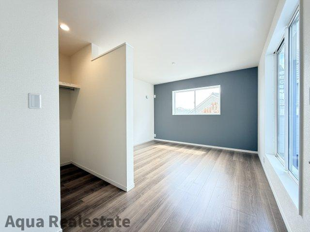 リーブルガーデン観音寺市茂木町の寝室