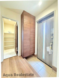 リーブルガーデン高松市多肥上町第九の独立洗面台|独立洗面台、朝の身支度には欠かせません