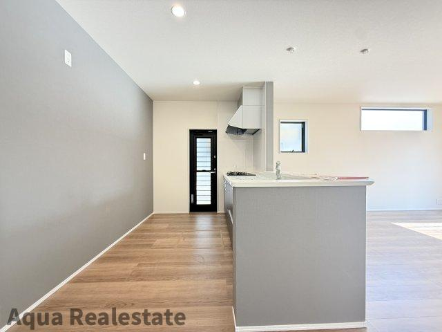 リーブルガーデン高松市多肥上町第九の洋室|広々とした洋室です