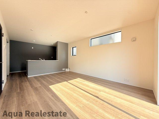 リーブルガーデン高松市多肥上町第九の居間・リビング|使いやすいリビングです