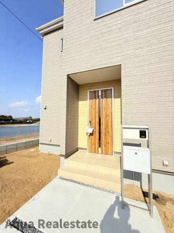 リーブルガーデン高松市多肥上町第九の玄関|シンプルで使いやすい玄関です