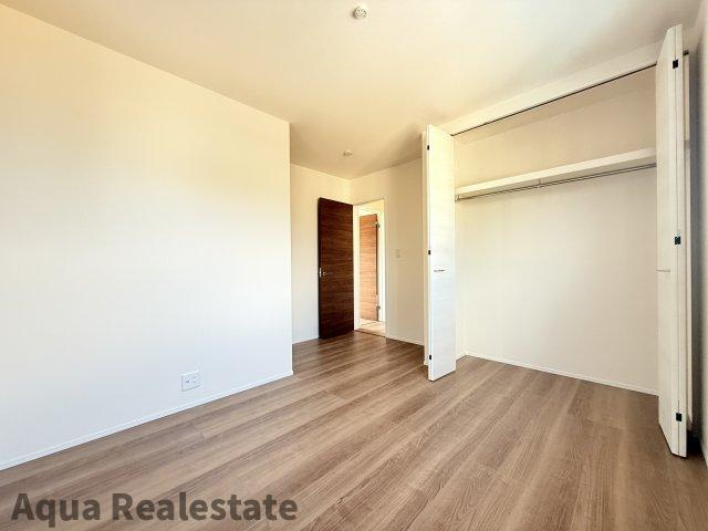 リーブルガーデン高松市多肥上町第九の洋室|ゆったりした洋室です