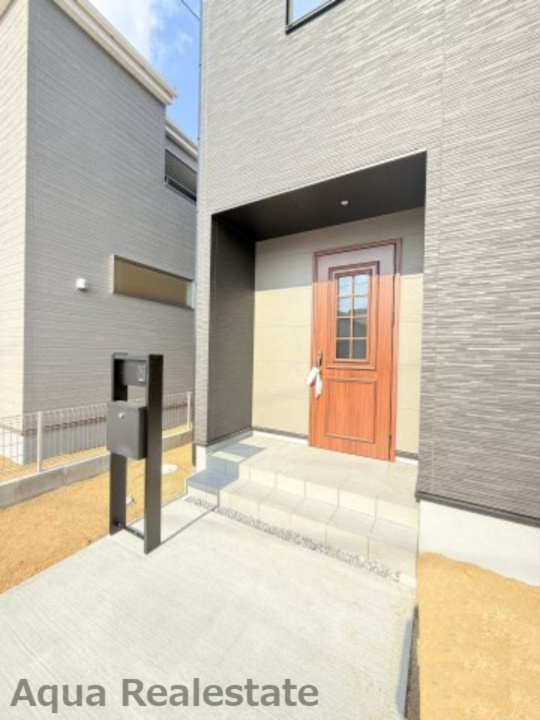 リーブルガーデン高松市多肥上町第九の独立洗面台|独立洗面台あり、毎朝おしゃれに忙しい女性の方におすすめです