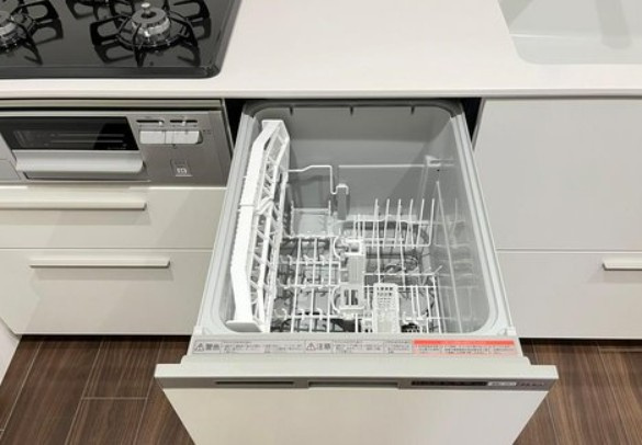 【中古マンション】ライオンズマンション若葉台のキッチン|食器洗い乾燥機付きで家事の負担も軽減♪