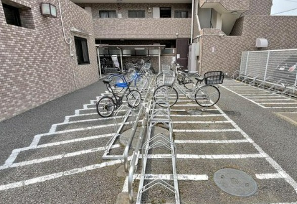 【中古マンション】ライオンズマンション若葉台の駐輪場|駐輪場です！