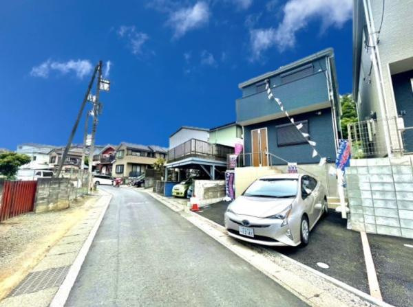 横浜市旭区上白根町の新築一戸建の前面道路含む現地写真|周辺環境も合わせてご案内させて頂きます！
お気軽にお問い合わせ下さい！