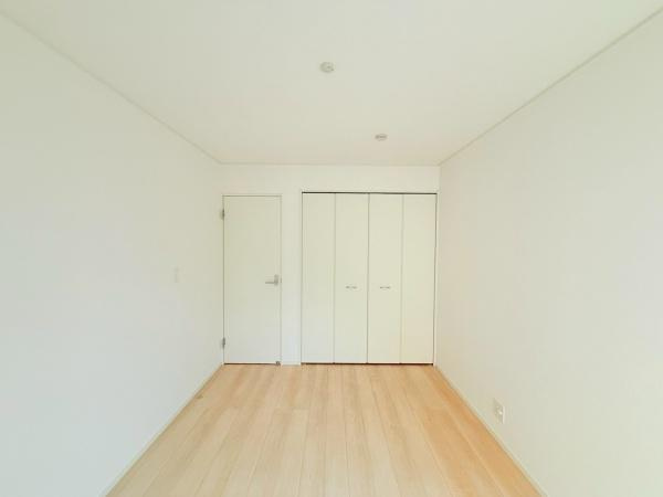 和歌山市杭ノ瀬第3-2号棟　新築戸建の洋室