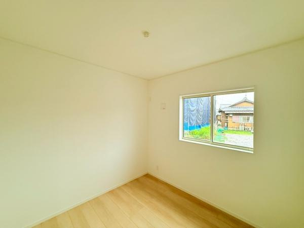 和歌山市杭ノ瀬第3-2号棟　新築戸建の洋室