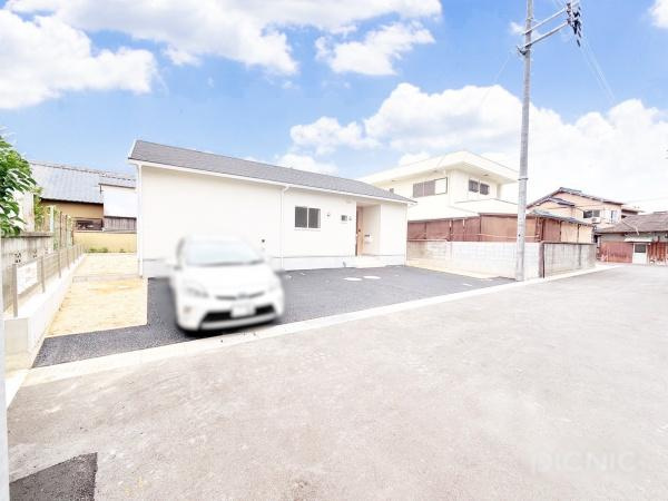 和歌山市杭ノ瀬第3-2号棟　新築戸建の前面道路含む現地写真