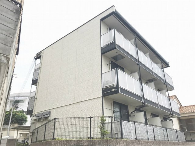 レオパレスルピナス　川上の外観