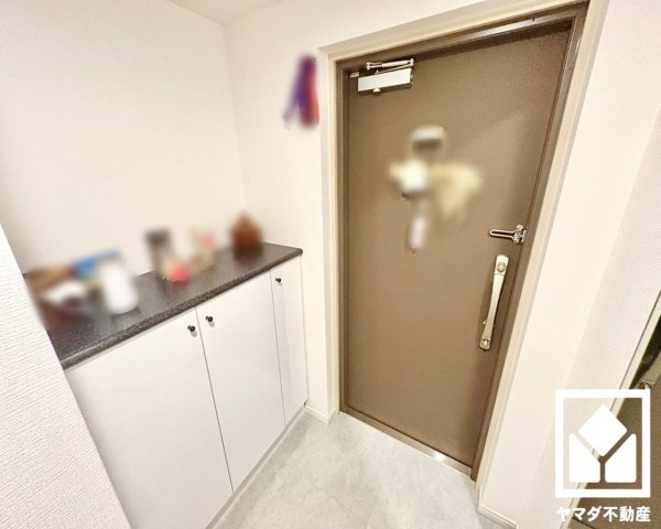 宇治黄檗パーク・ホームズの玄関