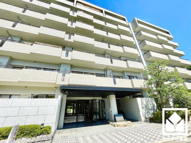 宇治黄檗パーク・ホームズのエントランス