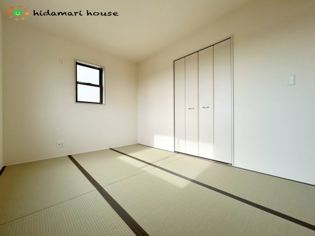 西区島根　新築戸建　リーブルガーデン06の居間・リビング