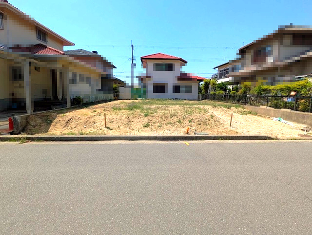 【外観】 | ライフフィールドさつき野西1丁目 | 第一種低層住居専用地域に位置し、周辺は穏やかな住宅街です。（2025年5月撮影）