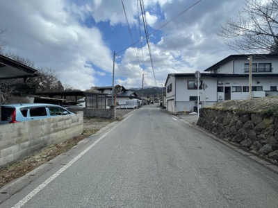 【前面道路含む現地写真】 | 上山市楢下　中古戸建
