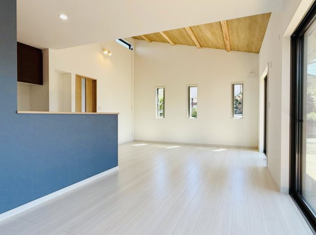 茅ヶ崎市堤　新築平屋戸建の居間・リビング
