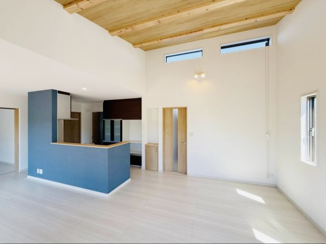 茅ヶ崎市堤　新築平屋戸建の居間・リビング