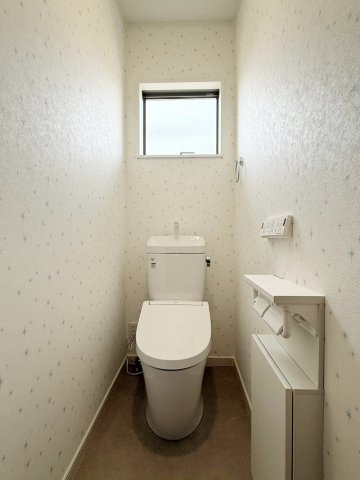 茅ヶ崎市堤　新築平屋戸建のトイレ