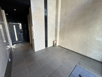 【エントランス】 | AMKレフィナード中宮