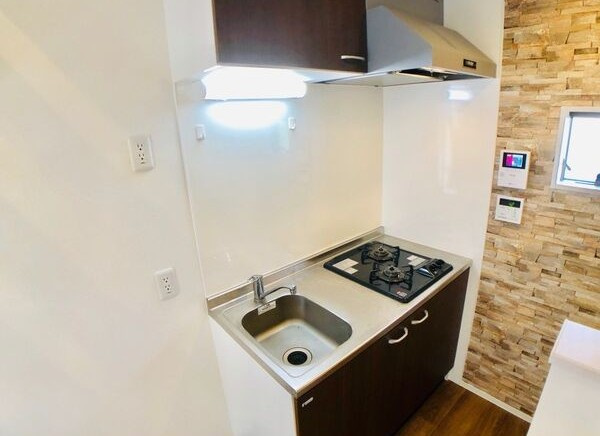 ＬＥ ＣＯＣＯＮ豊田Ａのキッチン