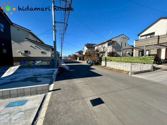 西区島根　新築戸建　リーブルガーデン05の前面道路含む現地写真