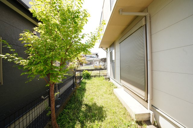 高崎市新保町中古住宅の庭