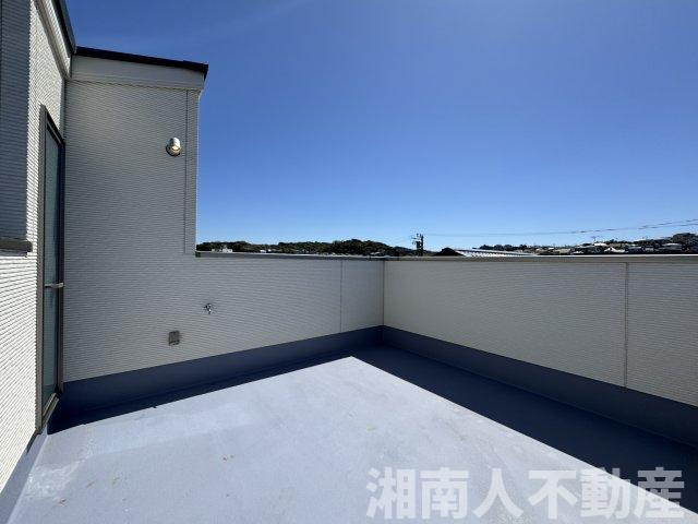 鎌倉市腰越４丁目新築戸建のバルコニー|陽当たり良好なバルコニーです