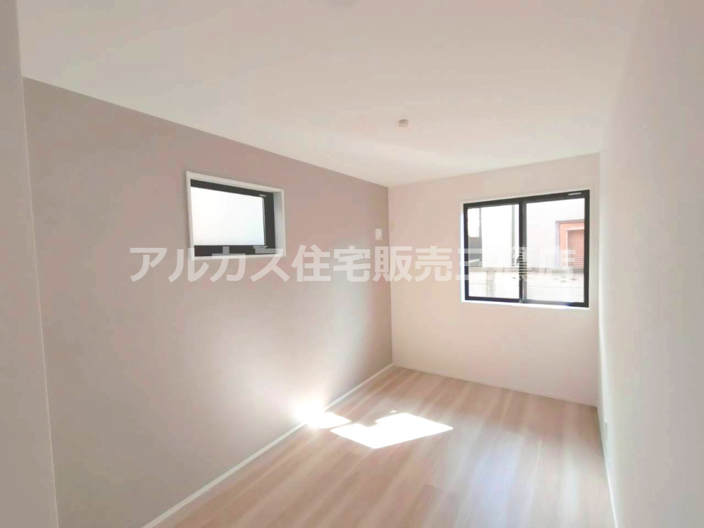 調布市深大寺南町1丁目 新築戸建て 京王線 調布駅の玄関