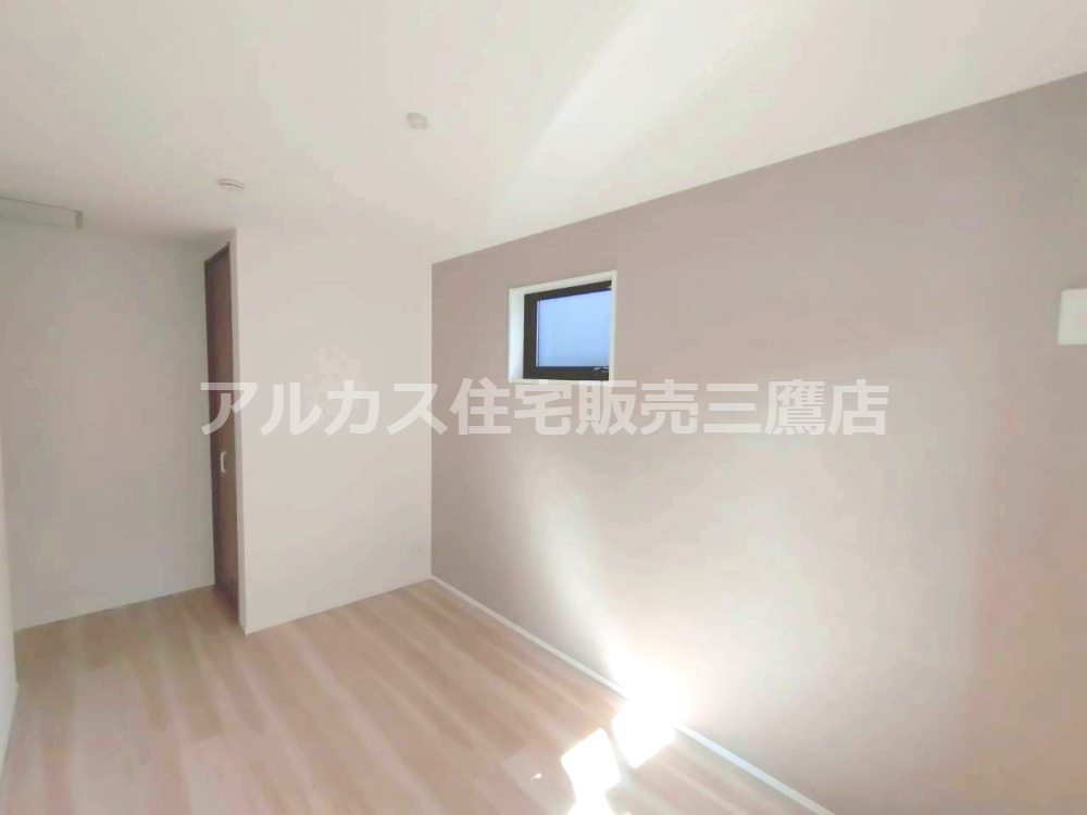 調布市深大寺南町1丁目 新築戸建て 京王線 調布駅の居間・リビング