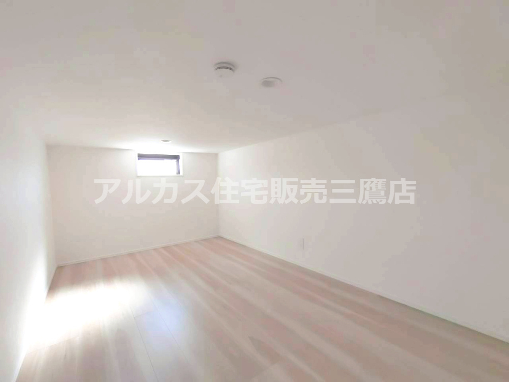 調布市深大寺南町1丁目 新築戸建て 京王線 調布駅の独立洗面台