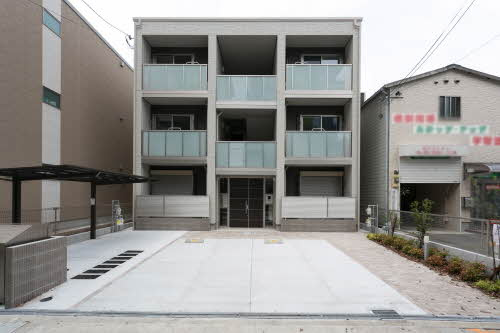 シャーメゾン今津中A棟の外観