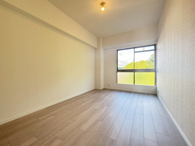 【洋室】 | 愛宕山ビューハイツ