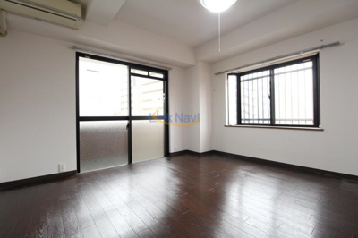 【居間・リビング】 | スタシオン梅田イースト