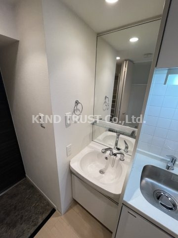 プレサンス梅田北デイズの洗面所