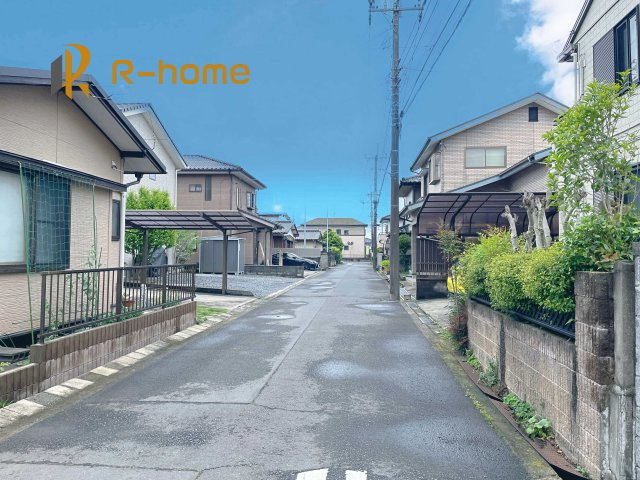 ひたちなか市津田1期　新築戸建て　1号棟の前面道路含む現地写真|周辺環境も併せて案内致します♪
閑静な住宅地で笑顔あふれる新生活！
ぜひ現地へお越しください♪