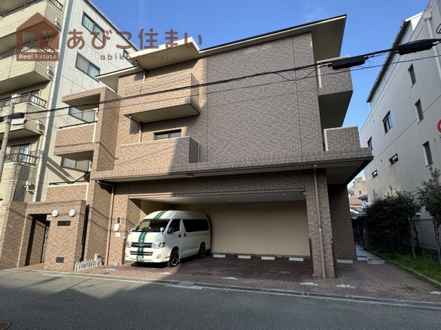 エテルノ長居の外観