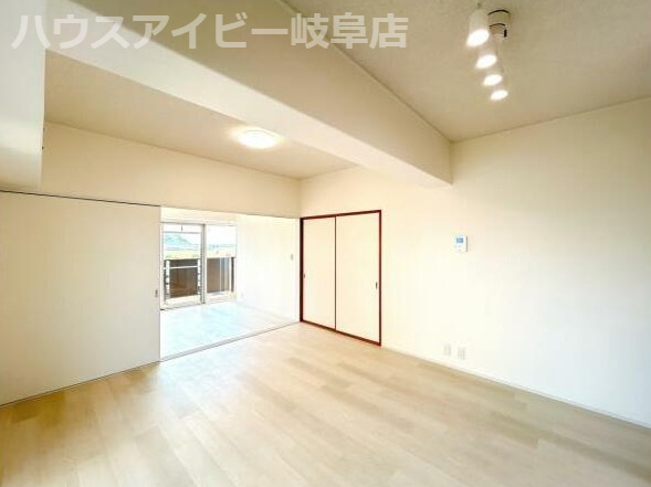 【洋室】の画像